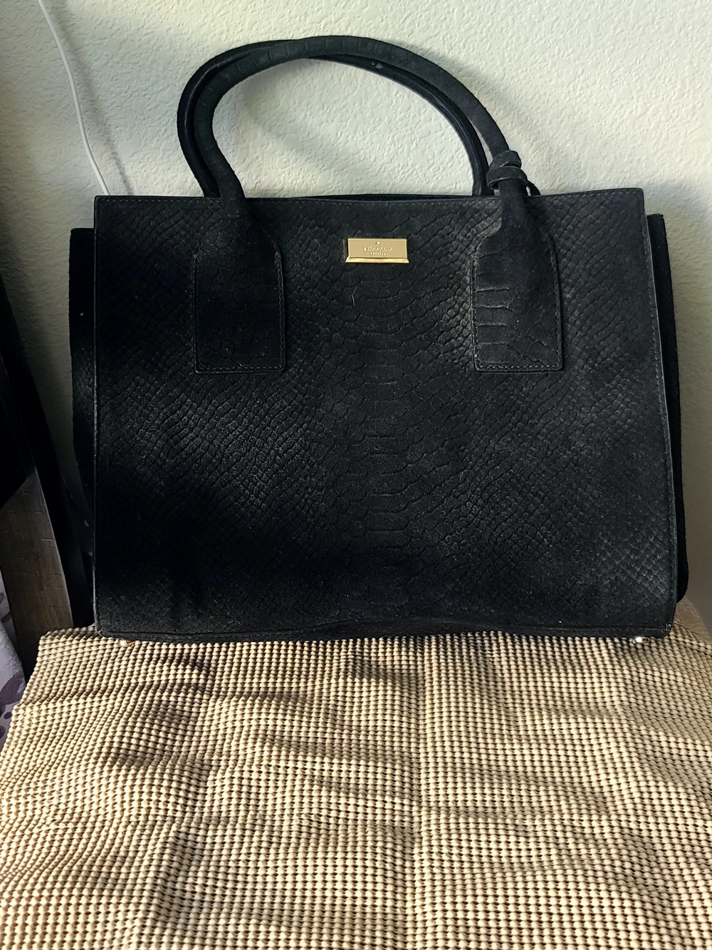 Kate Spade NewYork Black Structured Tote Bag with Faux-Snakeskin Texture